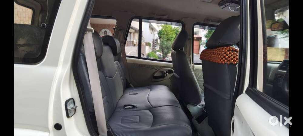 Mahindra Scorpio S4 Plus, 2014, Diesel