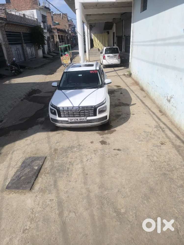 Hyundai Venue 2023 Sx Mt Diesel Well Maintained