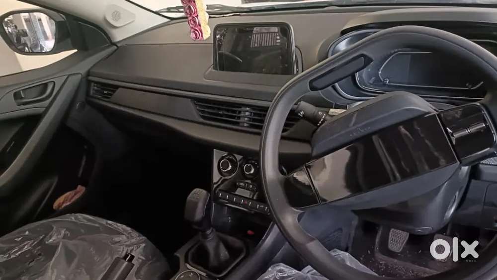 Tata Nexon 2024 Petrol Well Maintained