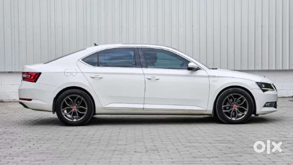 Skoda Superb 2.0 L&k Tsi At, 2018, Petrol