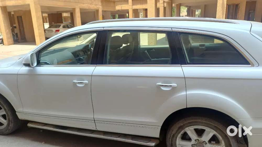 2nd Owner Audi Q7 3.0 2015 Diesel Automatic
