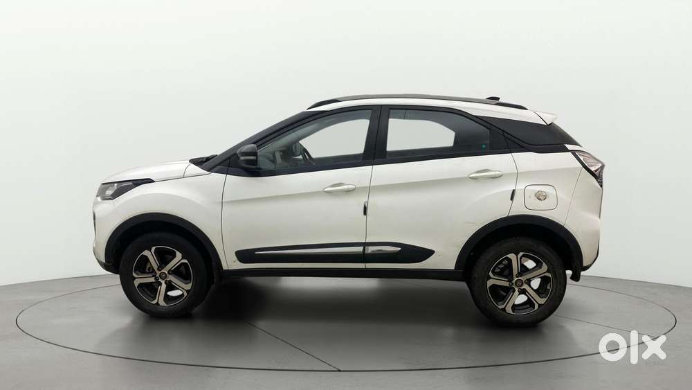 Tata Nexon 1.2 Revotron Xz Plus (s), 2023, Petrol