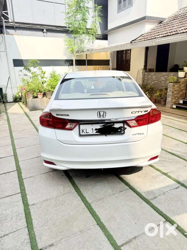 Honda City 2015 Petrol 128000 Km Driven