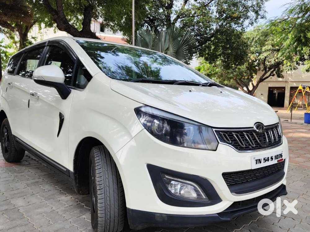 Mahindra Marazzo M6, 2019, Diesel
