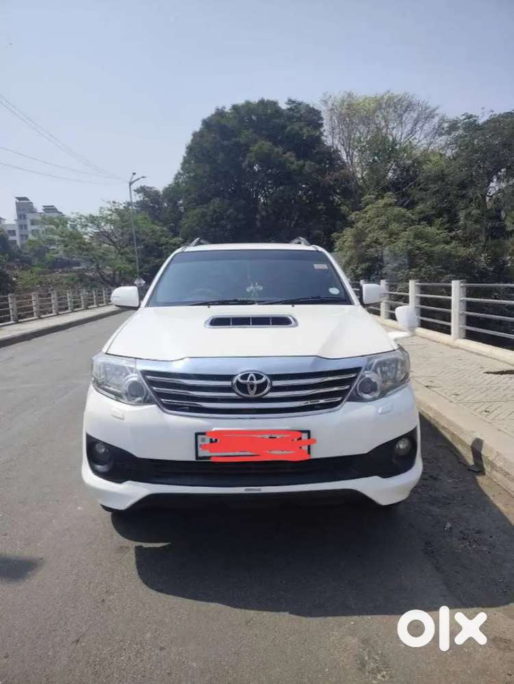 Toyota Fortuner Diesel 2012