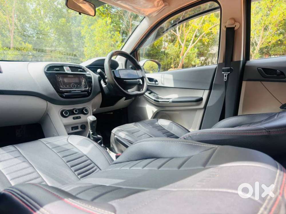 Tata Tiago 1.2 Revotron Xm, 2025, Petrol