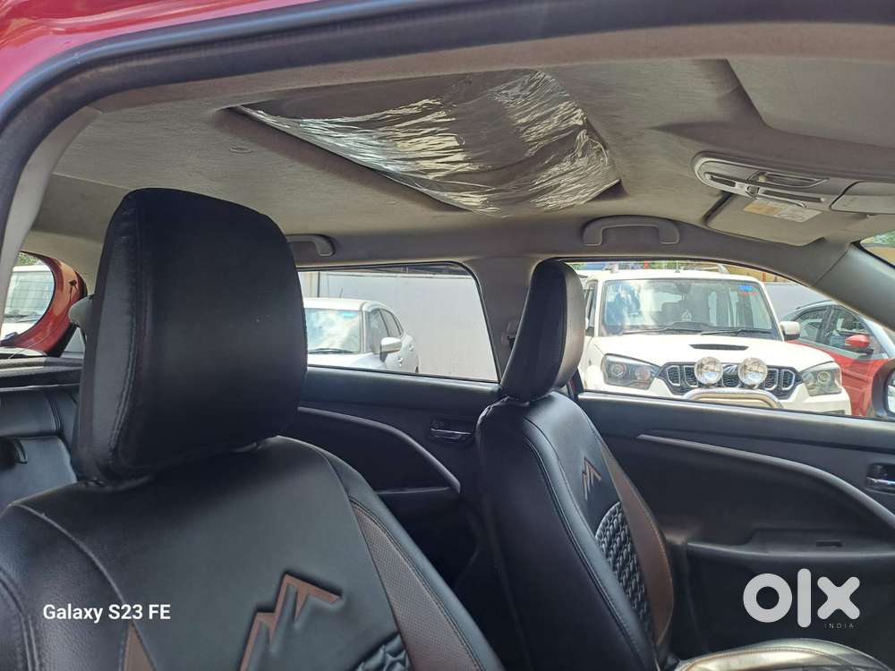 Maruti Suzuki Brezza 1.5 Zxi Smart Hybrid Dual Tone, 2024, Petrol