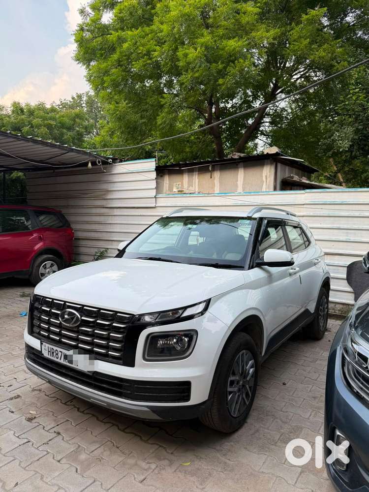 Hyundai Venue 1.2 S Plus, 2023, Diesel