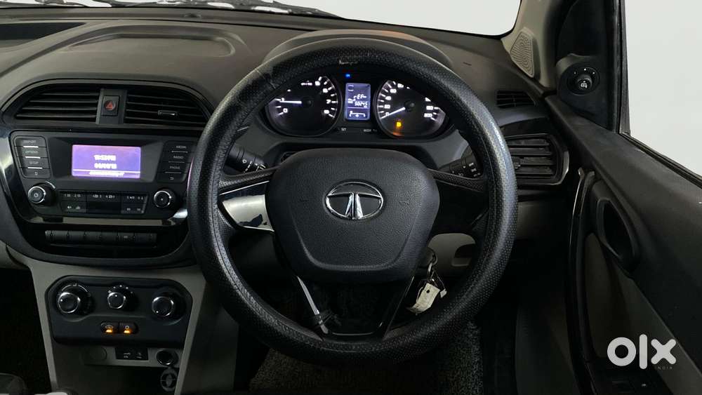 Tata Tiago 1.2 Revotron Xt, 2017, Petrol