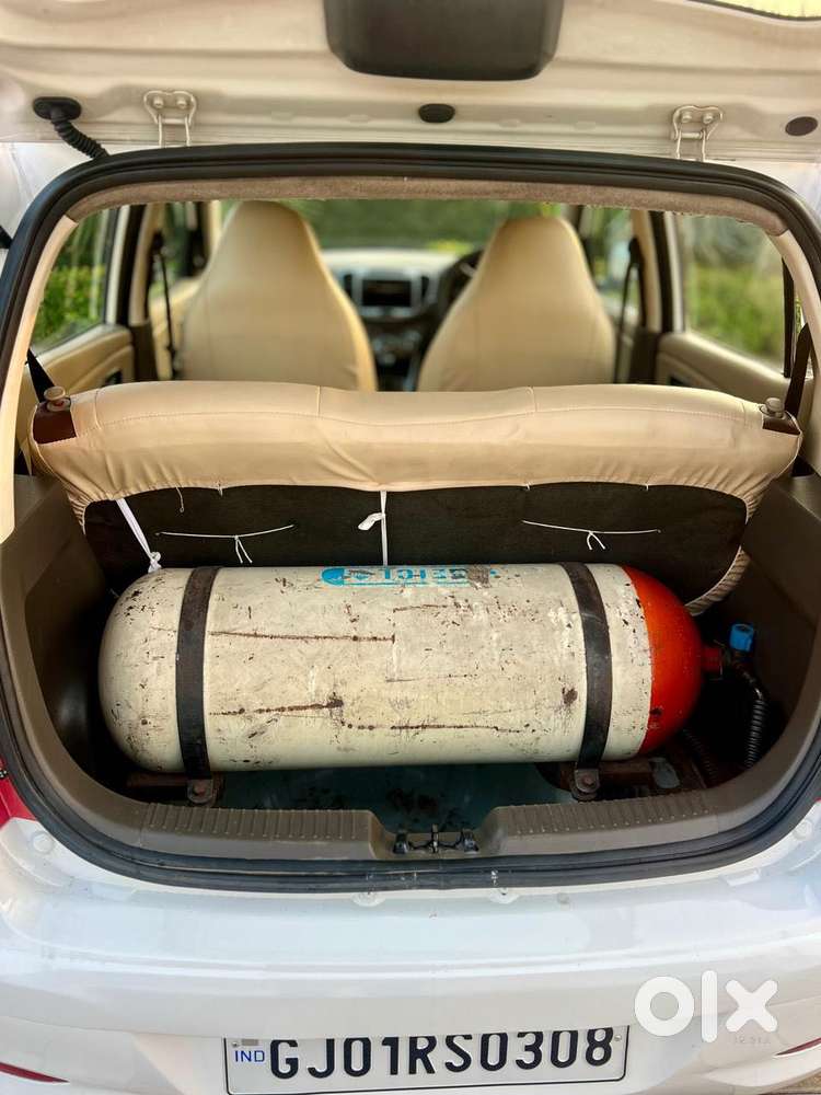 Hyundai I10 1.1 Magna(o), 2016, Cng & Hybrids