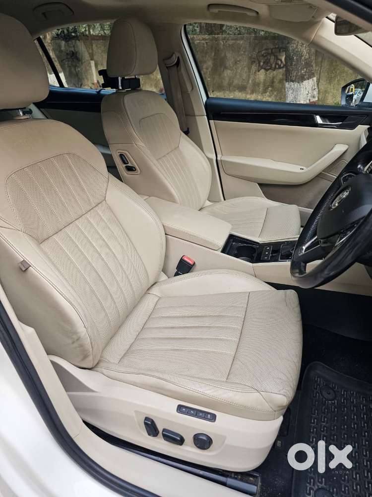 Skoda Superb Lk 1.8 Tsi At, 2017, Petrol