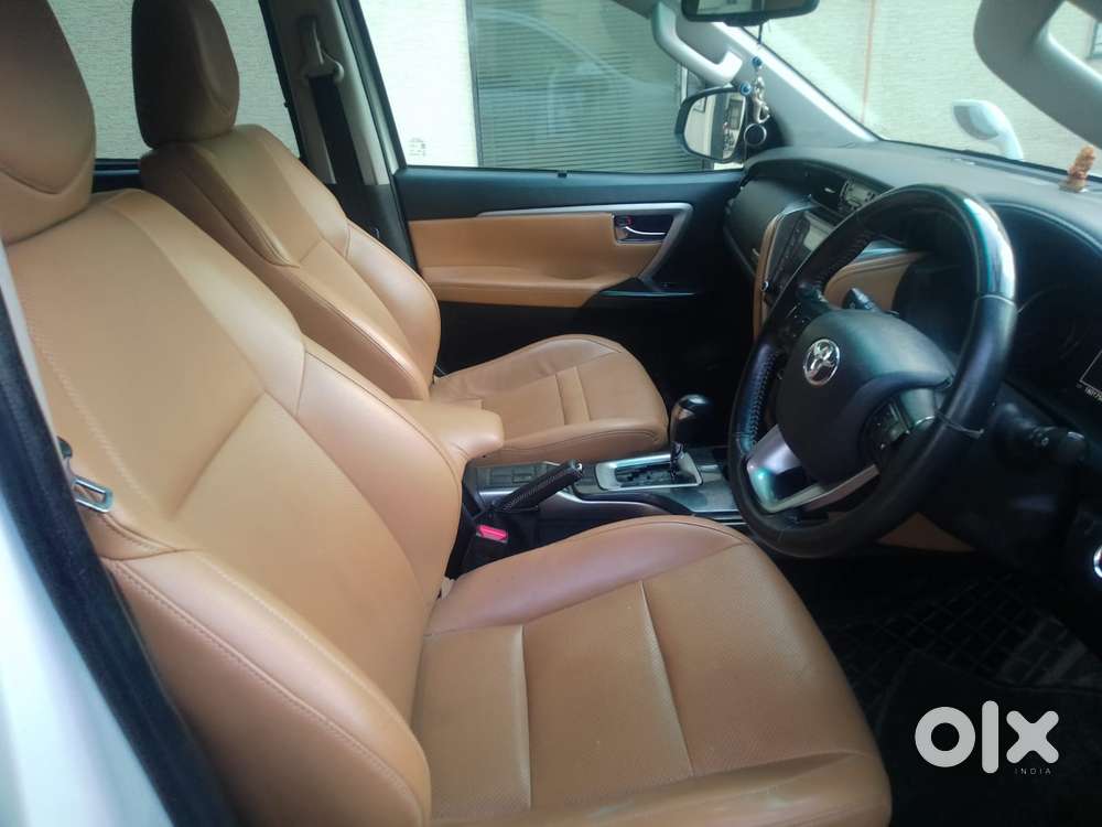 Toyota Fortuner [2021-ongoing] 2.8 2wd Diesel At, 2023, Diesel