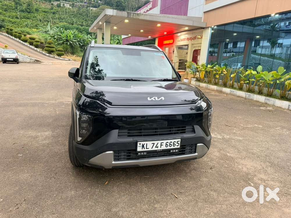 Kia Syros Petrol Manual 2025model 2026 March Registration