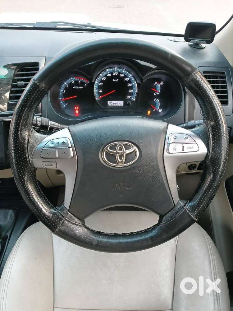 Toyota Fortuner 3.0 4x2 Mt, 2015, Diesel
