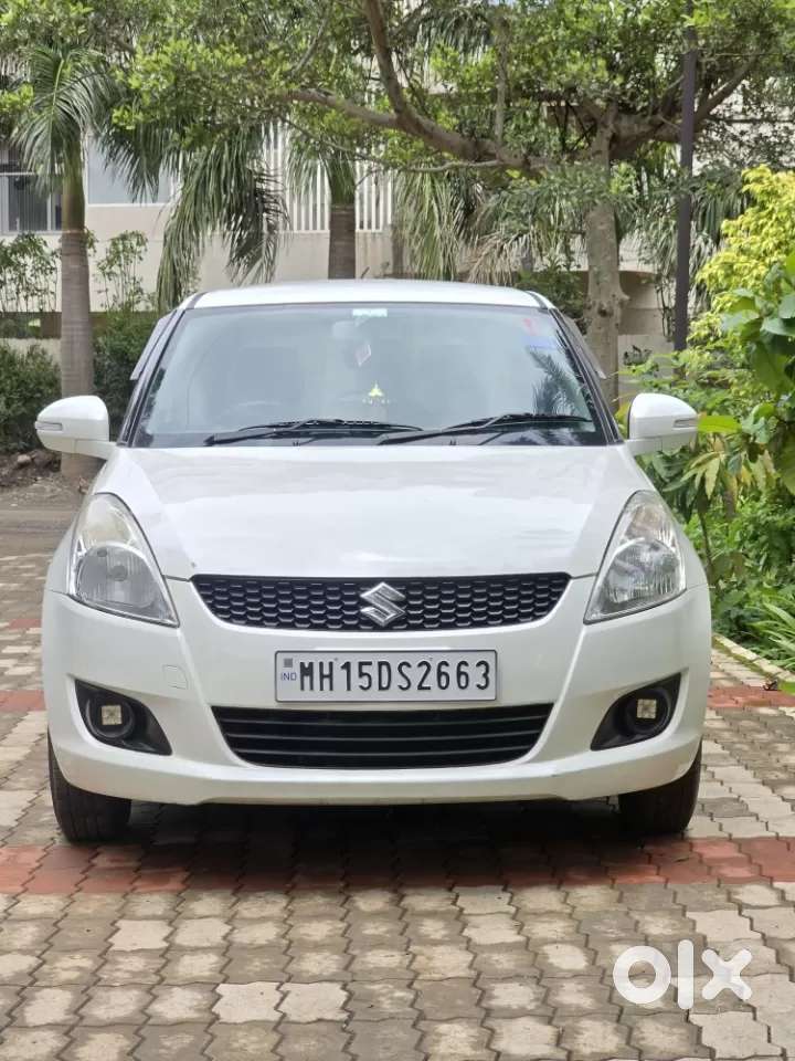 Maruti Suzuki Swift Vxi, 2013, Petrol