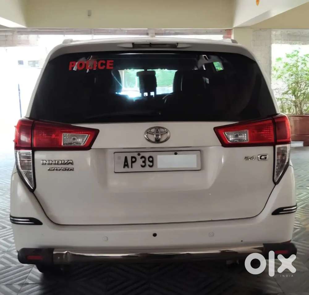 Toyota Innova Crysta 2019 Diesel 235000 Km Driven Quarter Tax Vehicle