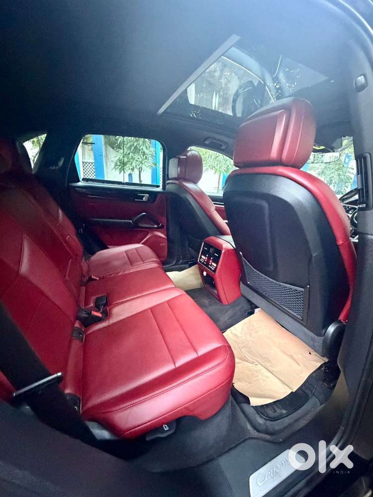 Porsche Cayenne Base, 2022, Petrol
