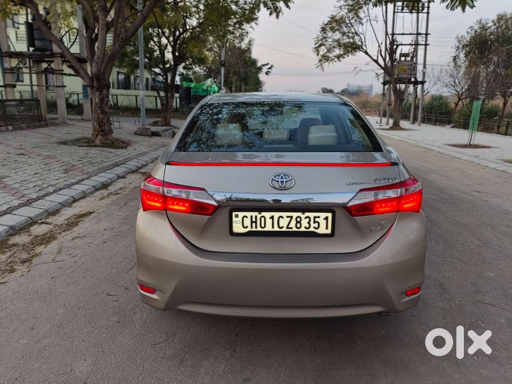 Toyota Corolla Altis 1.8 J, 2015, Diesel
