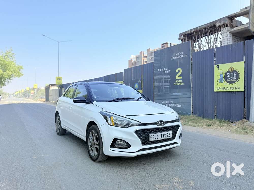 Hyundai I20 Sportz Plus Dual Tone, 2019, Cng & Hybrids