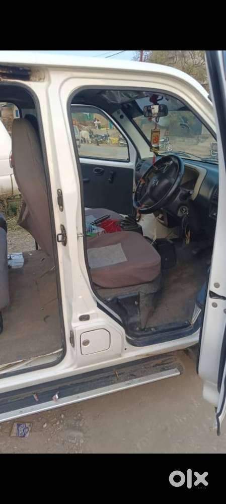 Maruti Suzuki Eeco Smiles 7 Seater Standard, 2023, Lpg