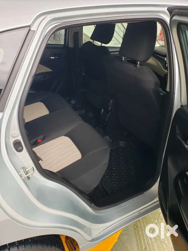 Toyota Glanza 2025 For Sale. Hp Registered.