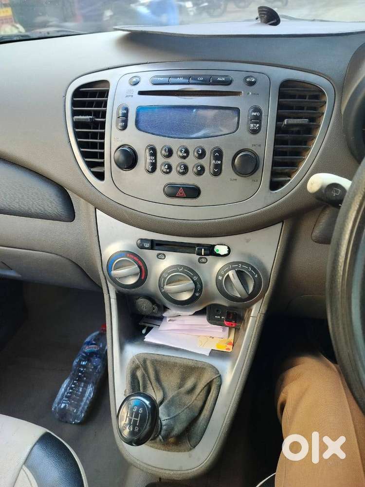 Hyundai I10 Sportz 2011