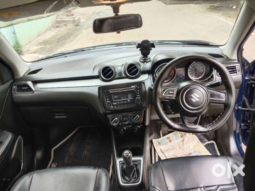 Maruti Suzuki Swift Vxi + Manual, 2021, Petrol