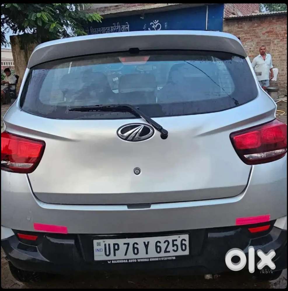 Mahindra Kuv100 Nxt 2017 Diesel 103125 Km Driven