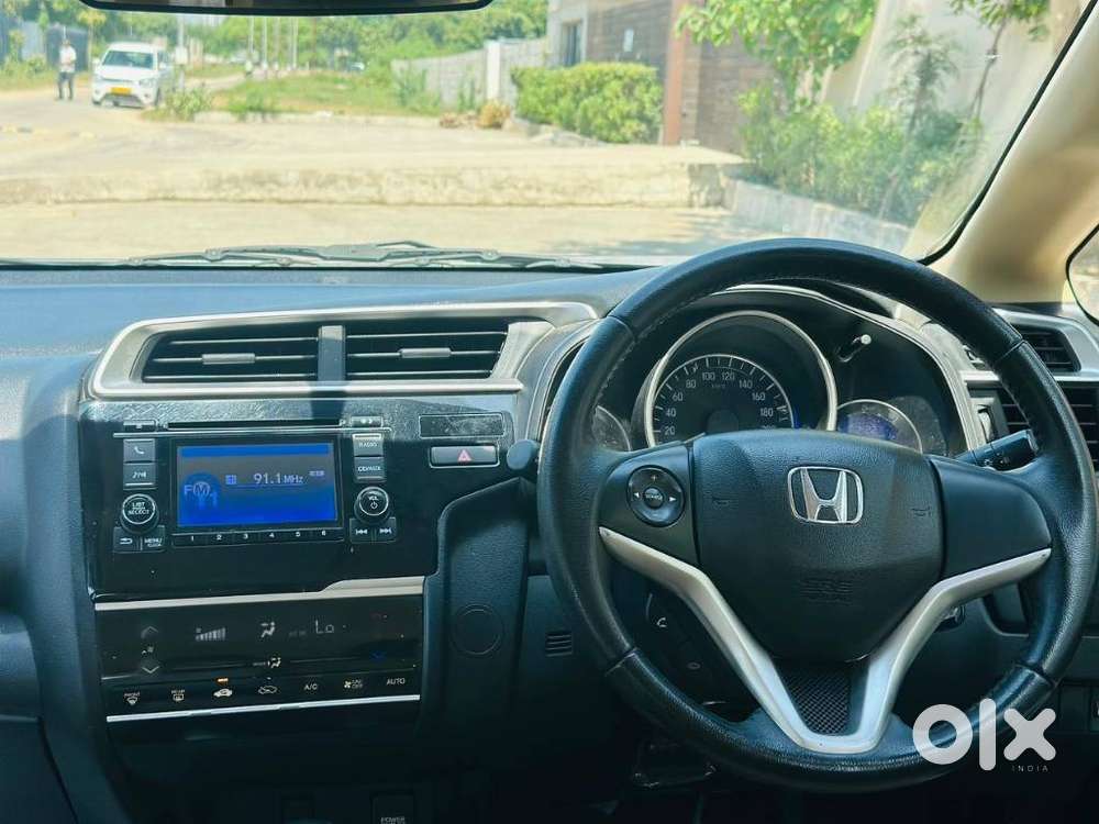 Honda Jazz V Cvt, 2018, Petrol