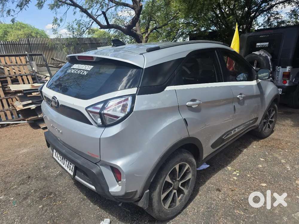 Tata Nexon 2021 Amt Xza+ Sunroof Diesel