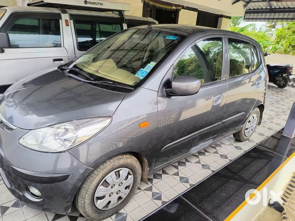 Hyundai I10 Sportz 2010 Model