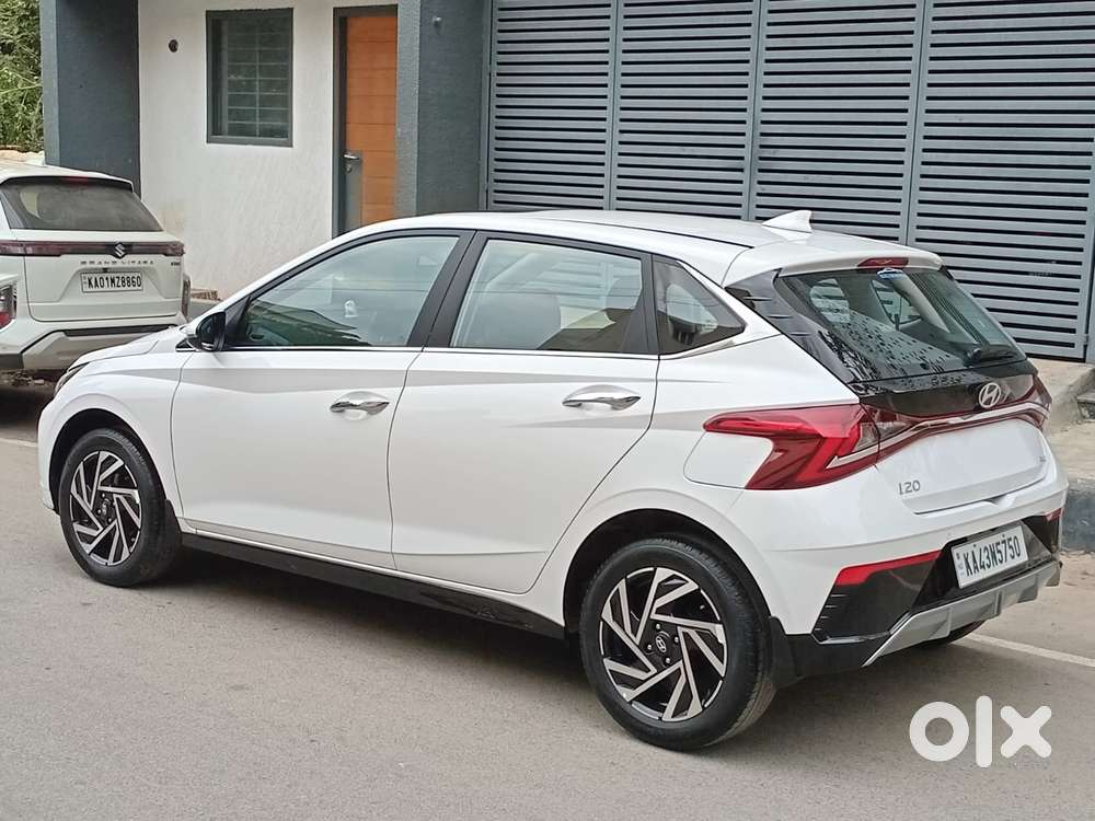 Hyundai New I20 1.5 Asta (o) Mt, 2024, Petrol