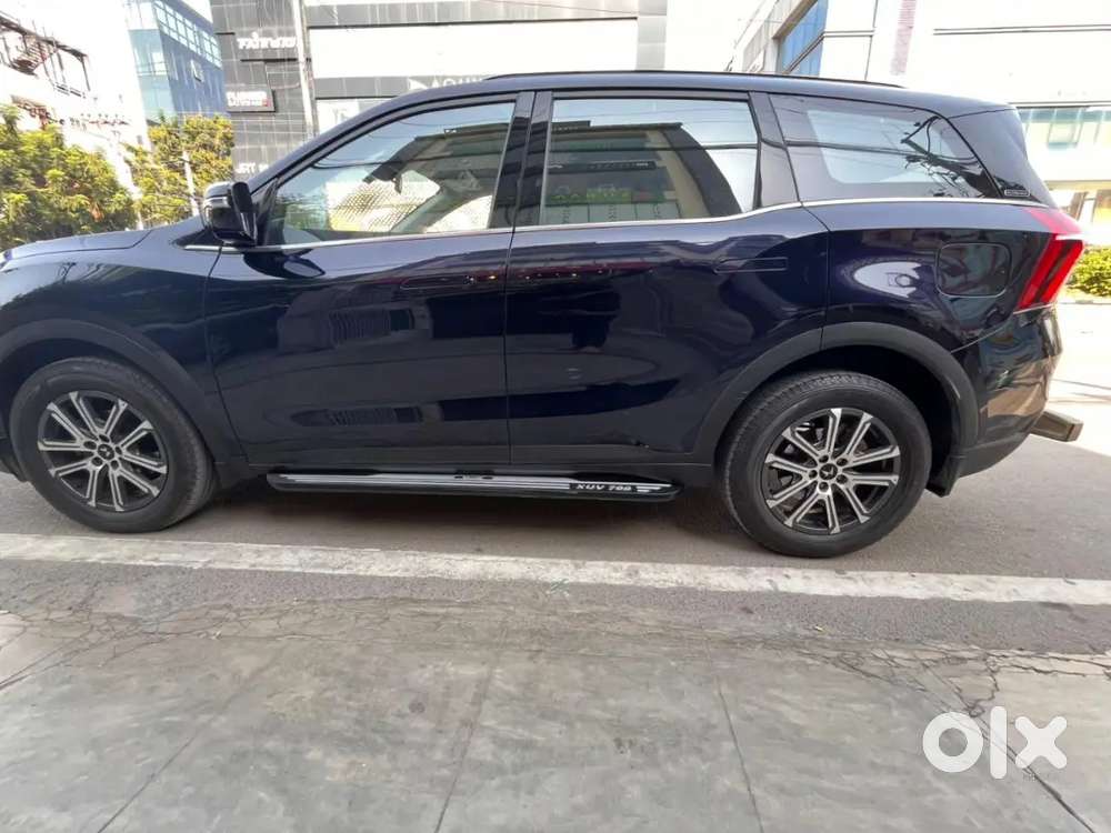 Mahindra Xuv700 2025 Diesel 28000 Km Driven