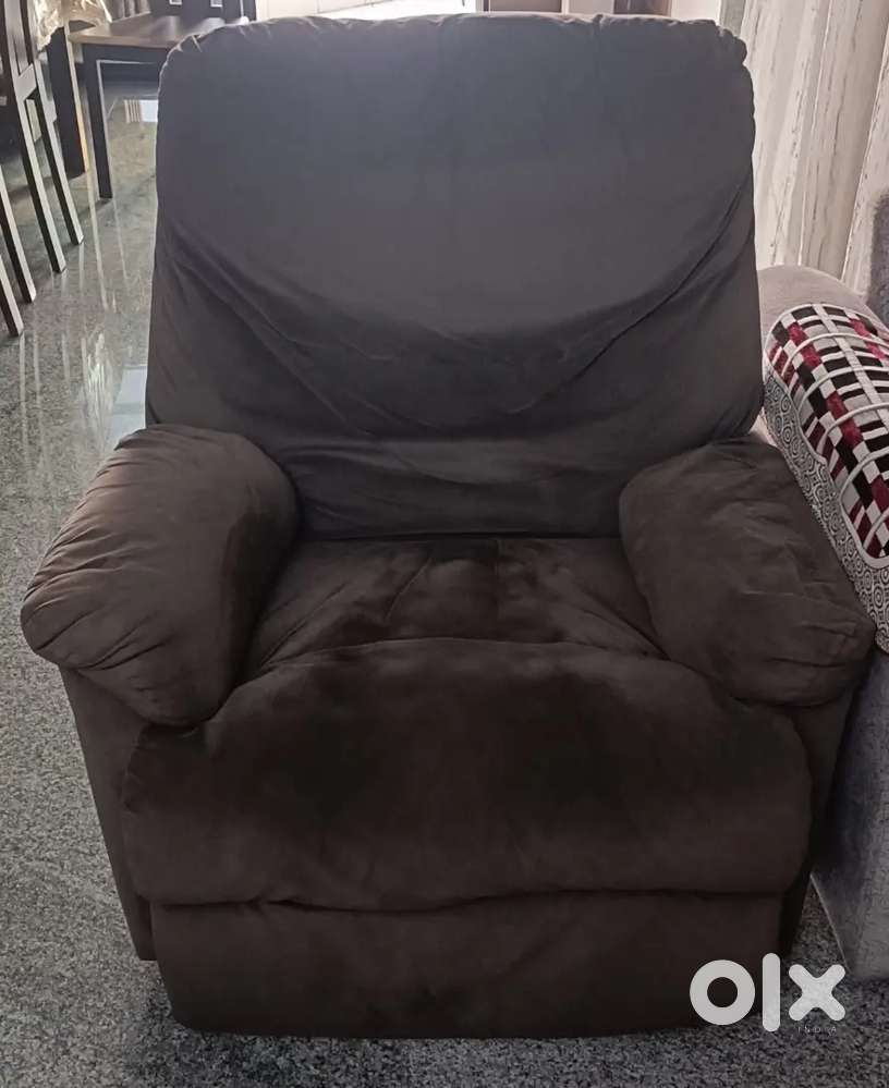 Recliner ( ok condition)