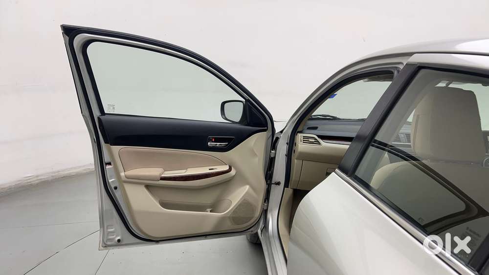Maruti Suzuki Dzire 1.2 Zxi Amt, 2017, Petrol