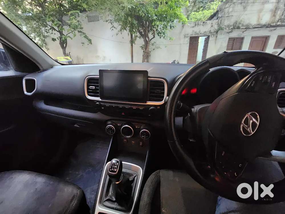 Hyundai Venue 2019 Diesel Well Maintained