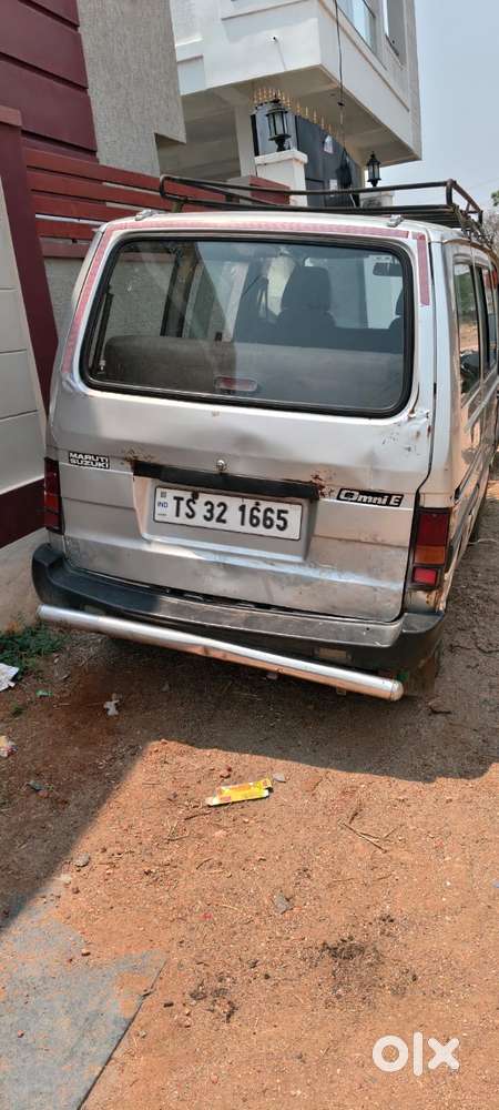 Maruti Suzuki Omni 2017 Petrol Well Maintained