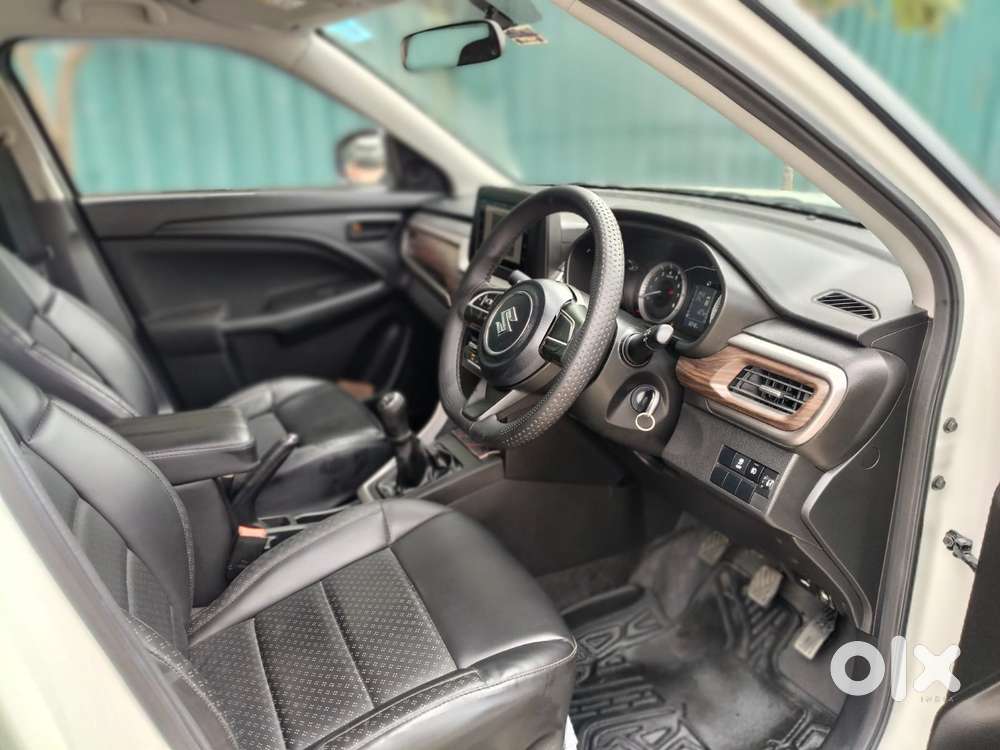 Maruti Suzuki Brezza 1.5 Vxi Smart Hybrid, 2024, Petrol