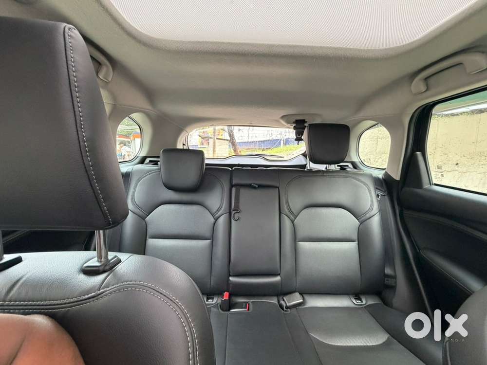 Toyota Petrol Manual 2024 Car