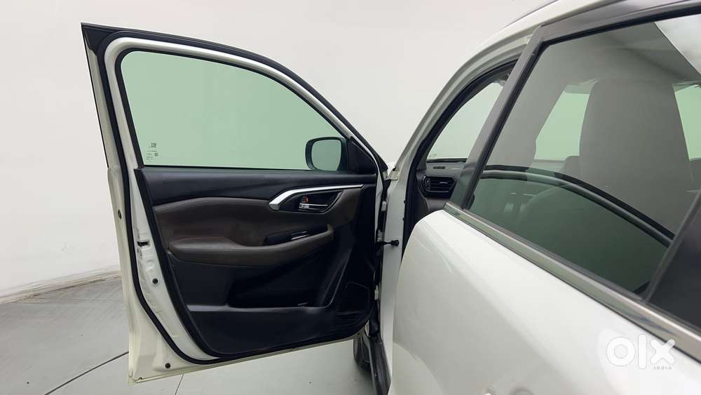 Toyota Urban Cruiser Hyryder 1.5 V Hybrid, 2022, Cng & Hybrids