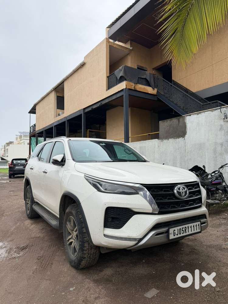 Toyota Fortuner Diesel 2024