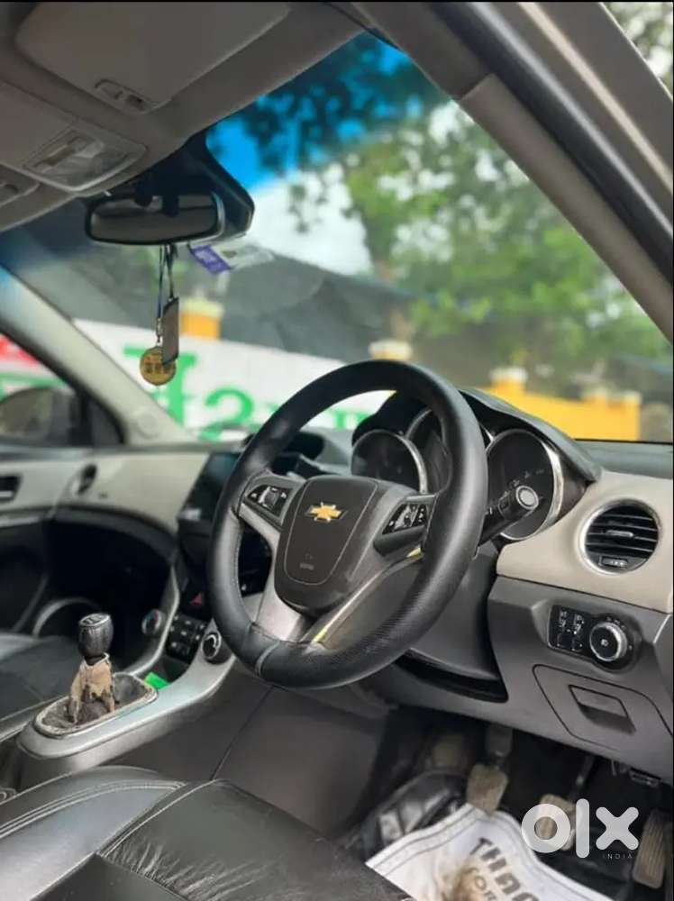 Chevrolet Cruze 2015 डीज़ल Well Maintained