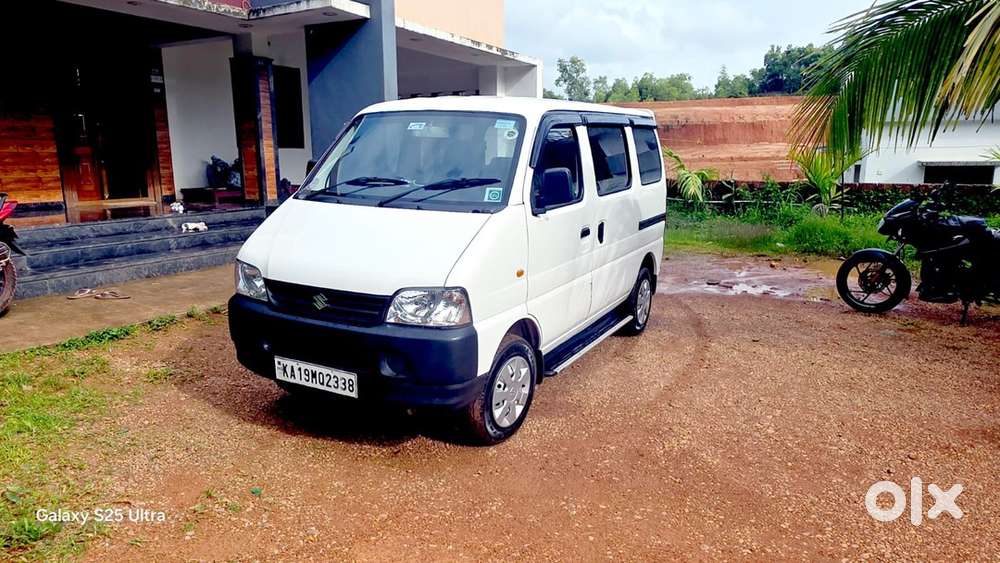 Maruti Eeco Petrol 2015