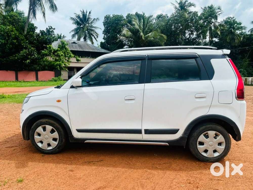 Maruti Suzuki Wagon R Zxi Automatic, 2023, Petrol