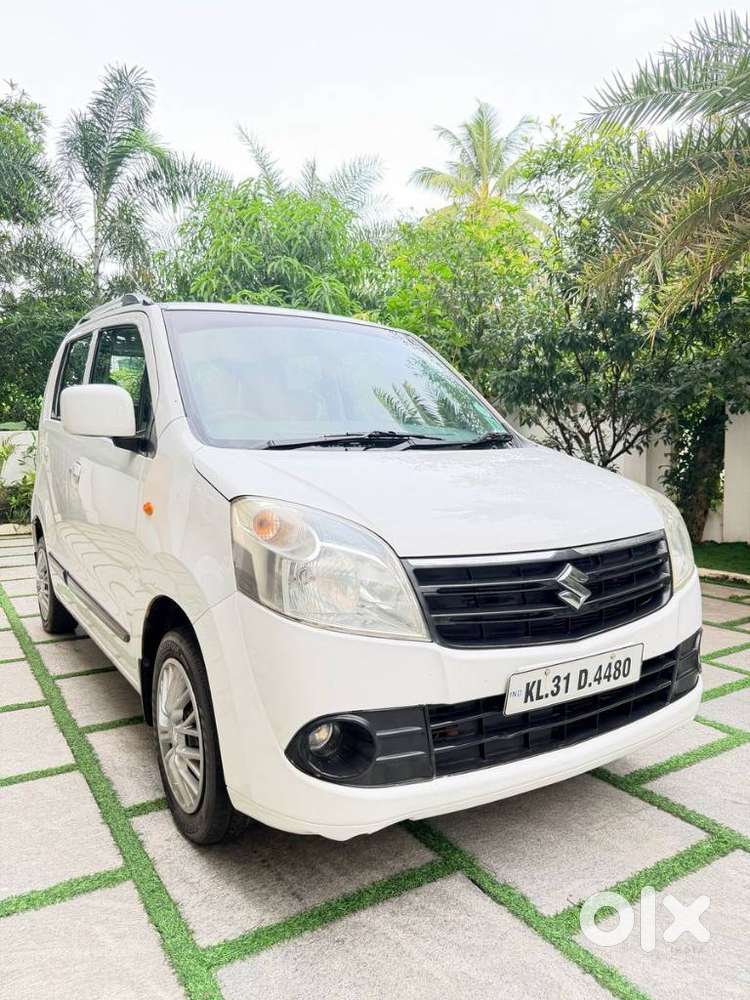 Maruti Suzuki Wagon R Vxi, 2012, Petrol