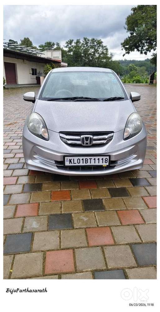 Honda Amaze S Mt I-vtec, 2015, Petrol