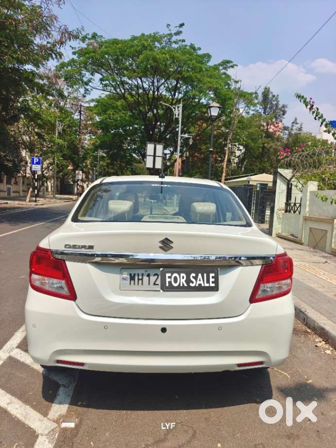 Maruti Suzuki Swift Dzire Amt Zxi, 2021, Petrol