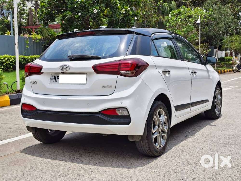 Hyundai I20 Petrol Asta Option, 2018, Petrol