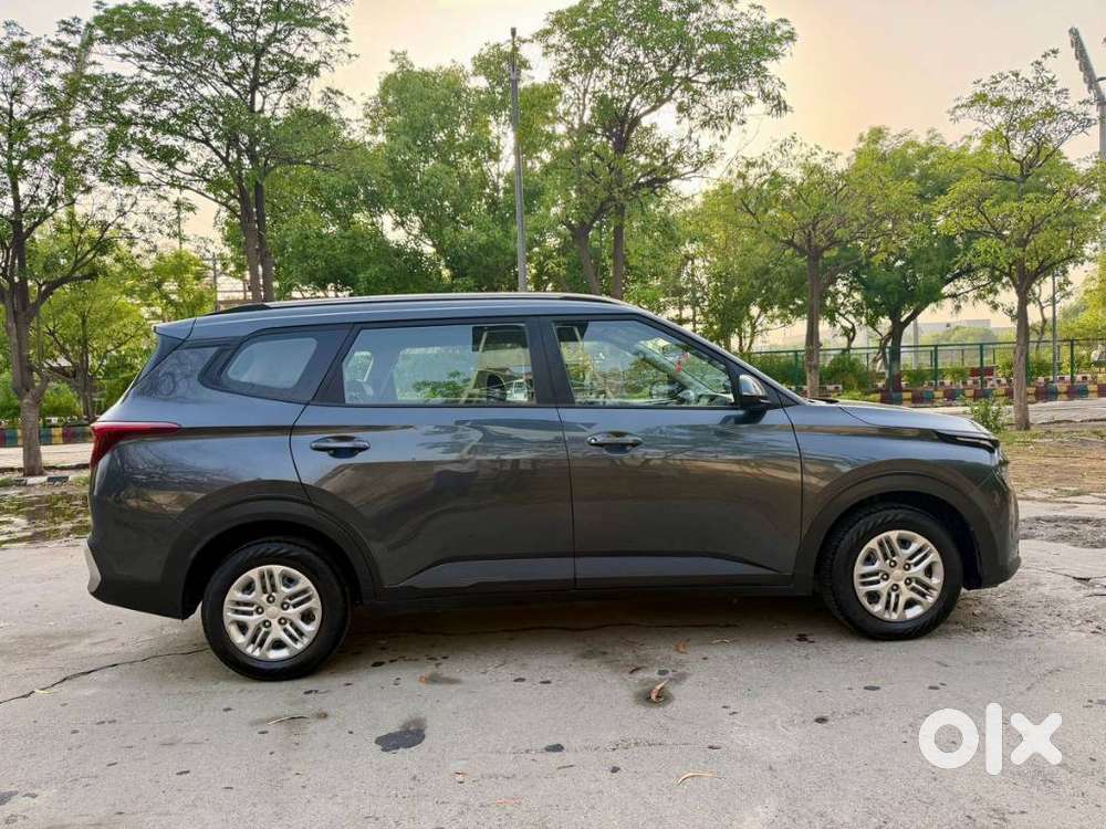 Kia Carens 1.4 Prestige 7 Str, 2023, Petrol