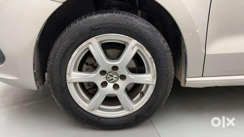 Volkswagen Vento 2010-2013 Petrol Highline, 2013, Petrol